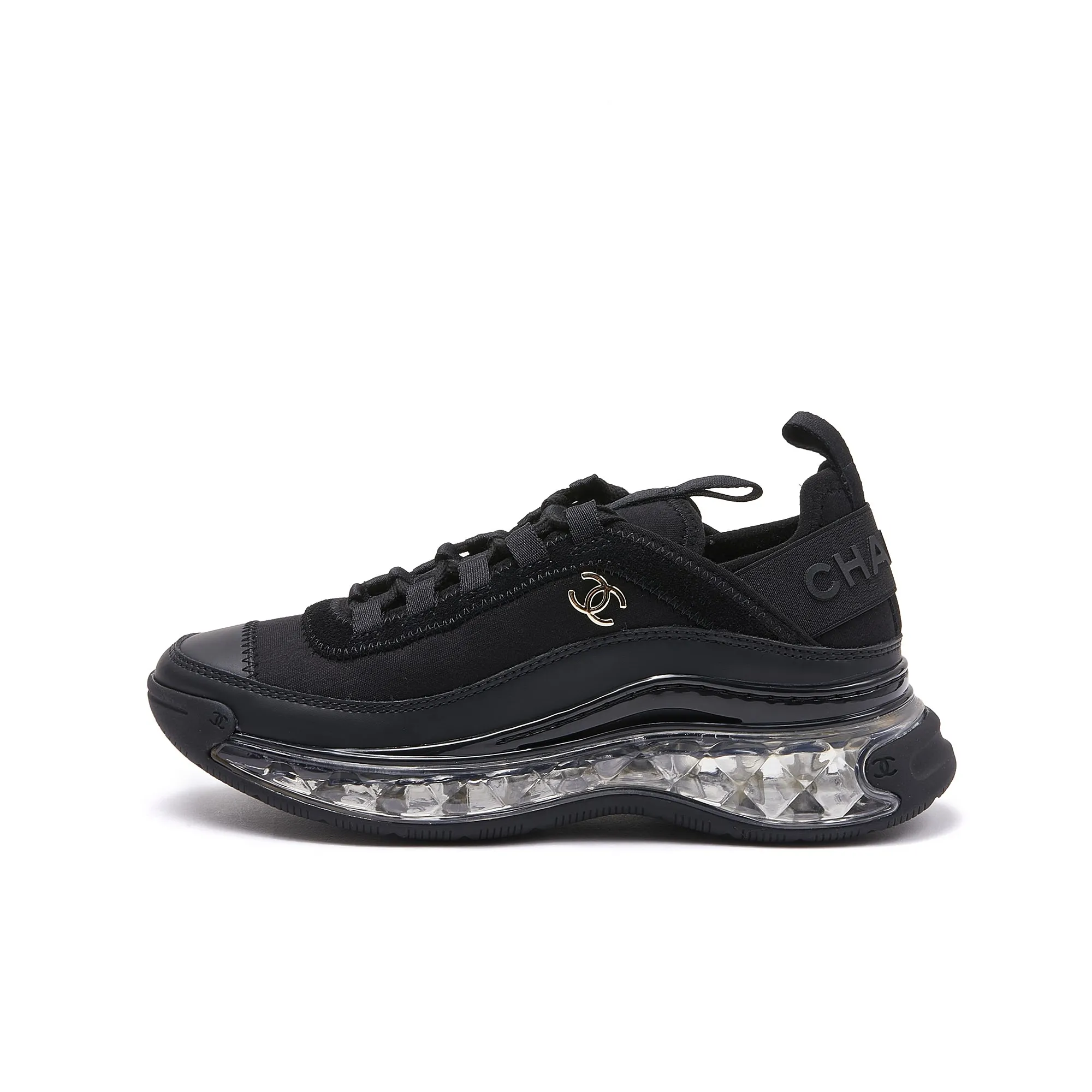 Men's men's shoes pP580! Chanel Chanel - 2024 counter top casual sneakers This classic design; the upper is made of various craftsmanship styles; the outsole is fashionable and sporty; the outsole is fashionable and sporty; the extraordinary inclusion of a variety of color matching elements... The diversified mix and match is very beautiful and versatile, casual, fashionable, sports and outdoor can be taken into account... ꫛꫀꪝ Go➫ Materials: ❶Upper made of: original imported cowhide ❷Inside made of: original imported breathable sheepskin ❸Outsole is based on: Original TPU air cushion outsole. Full set of boutique packaging for women 35–41 and men 39–45.